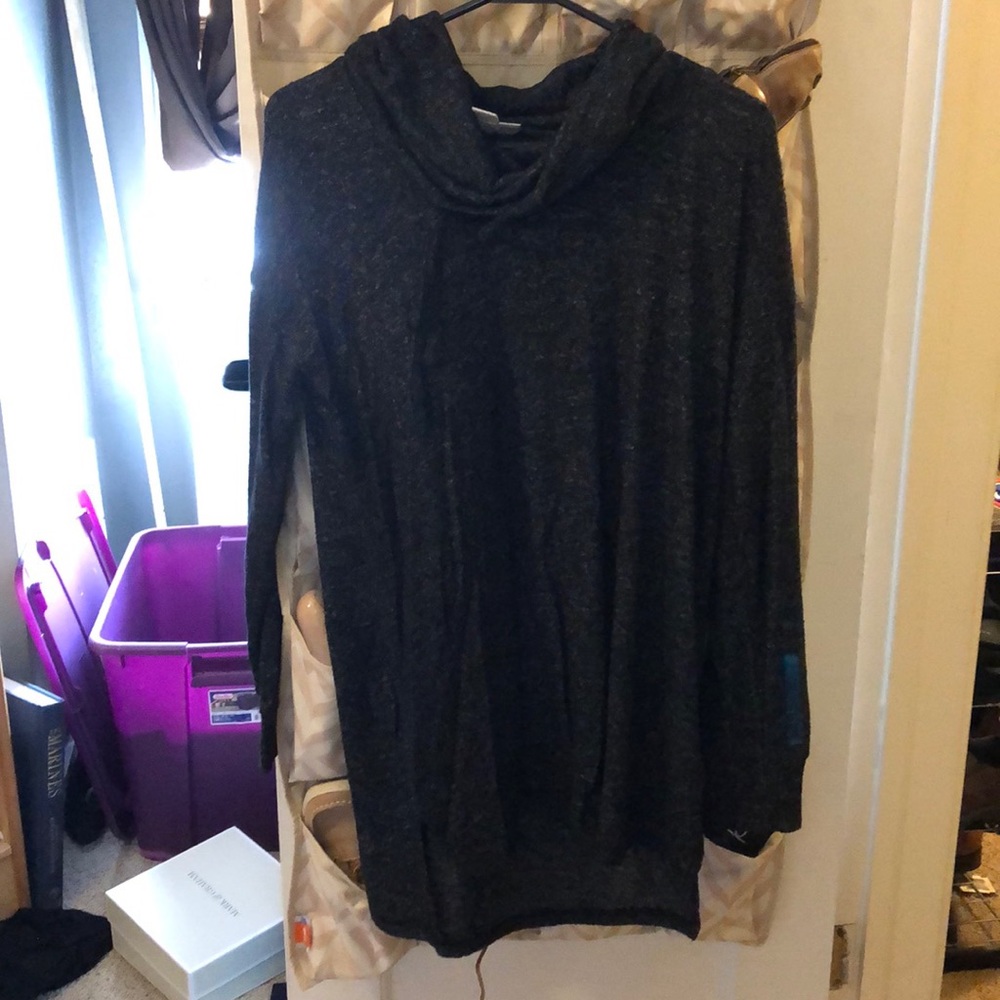 Maternity shirt